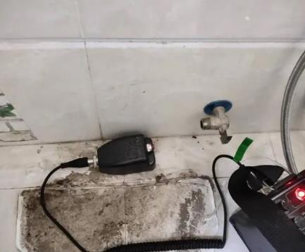 新余屋顶漏水维修公司分享下卫生间漏水的危害及解决方法